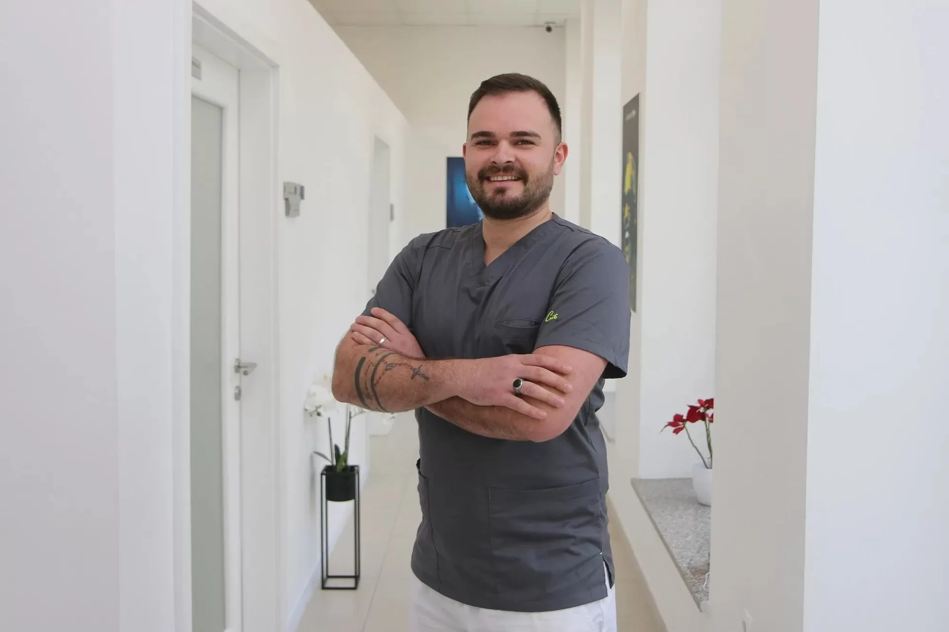 Josef Gojani — 3d cad/cam Dentalni tehničar, Implantološki centar Smile